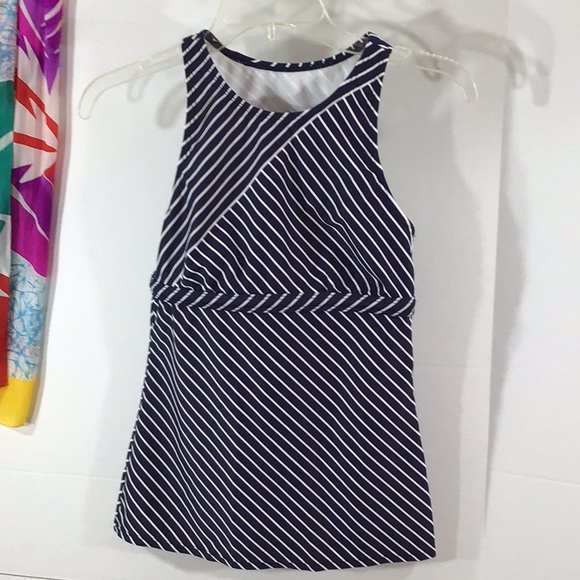 Athleta navy/white striped athletic top XS - Picture 6 of 8